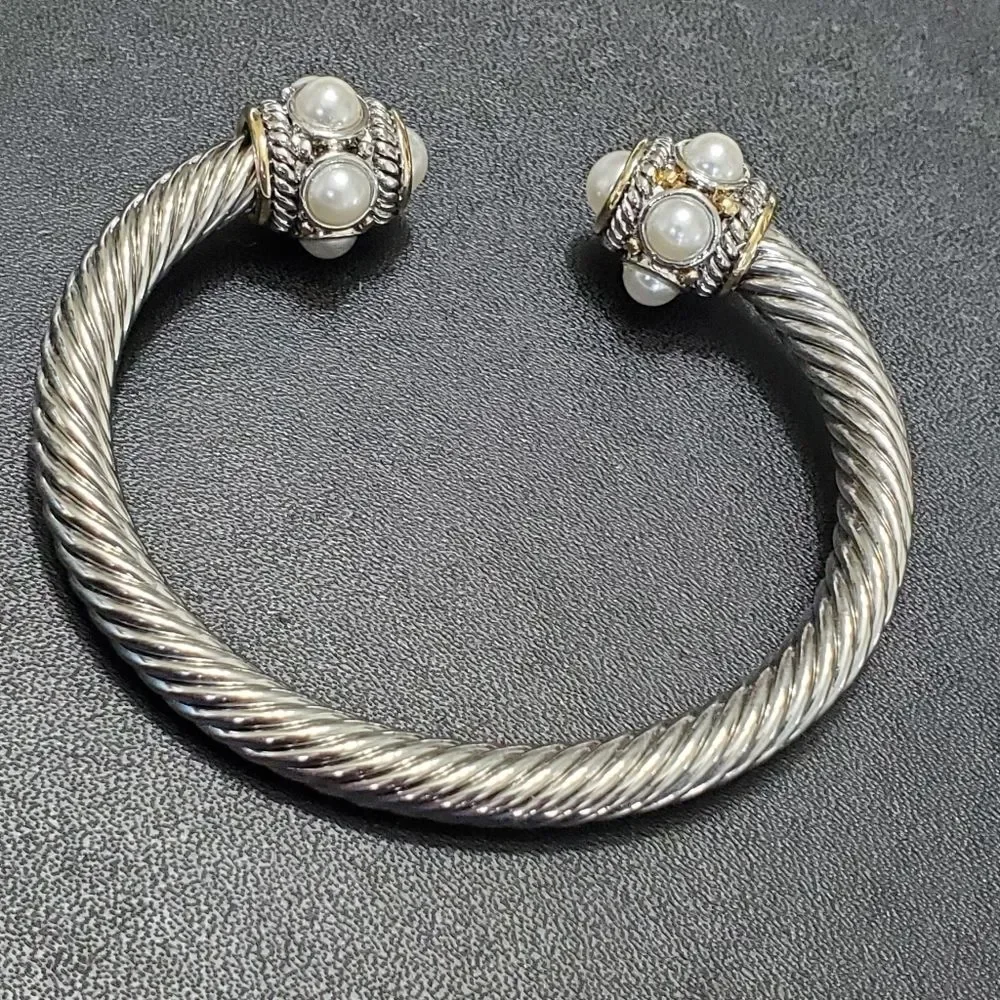 White and yellow Gold overlay freshwater pearl bracelet 7